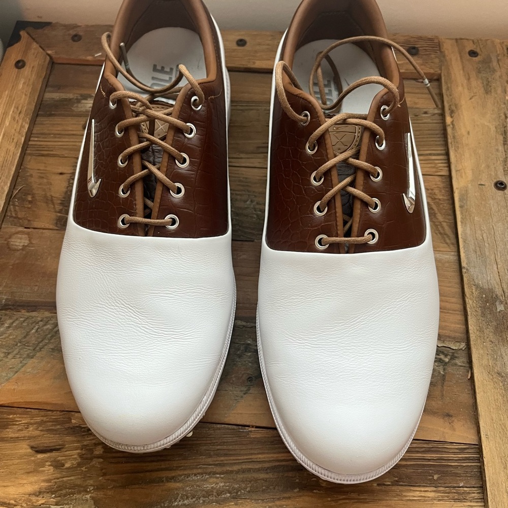 Nike White and Brown Leather Golf Cleats Classic Saddle Design
